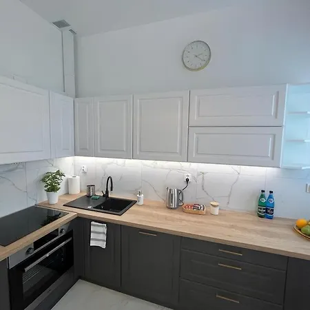 R House - Brand New Apartments With Patio And Garage Warschau Exterior foto