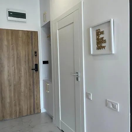 R House - Brand New Apartments With Patio And Garage Warschau Exterior foto