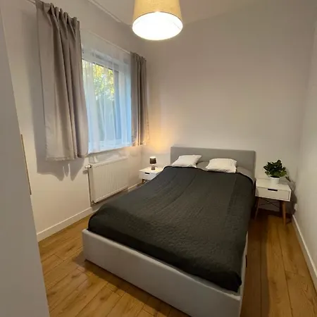 R House - Brand New Apartments With Patio And Garage Warschau Exterior foto