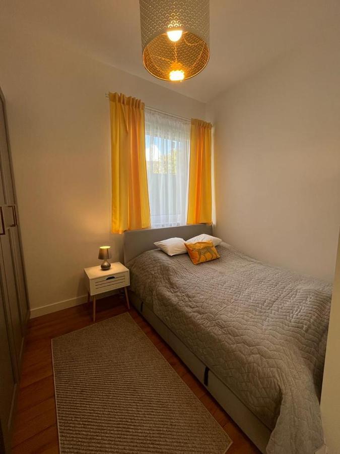 Apartament R House - Brand New With Patio And Garage