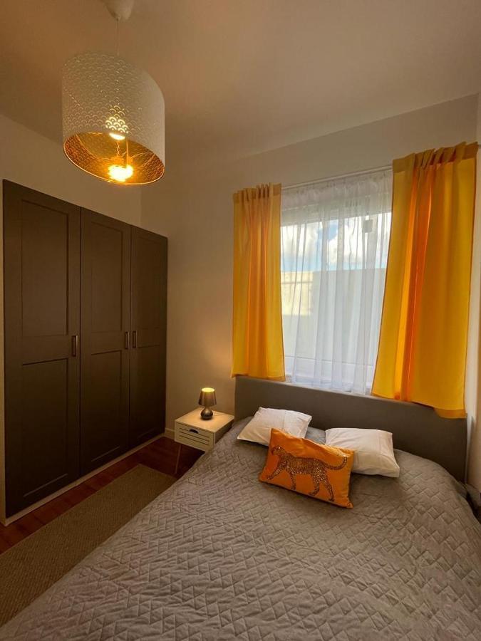 R House - Brand New With Patio And Garage * Warszawa